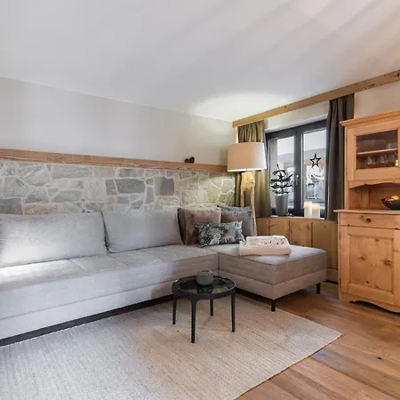 Dorfplatzl Apartman *