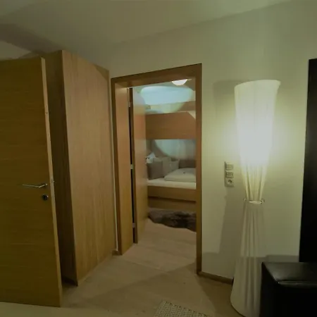 Dorfplatzl Apartmán *
